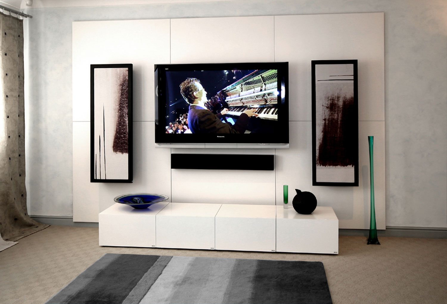 Телевизор с колонками в гостиной